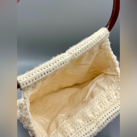 Vintage Ivory Cream Crochet Knit Handbag - Picture 4 of 12